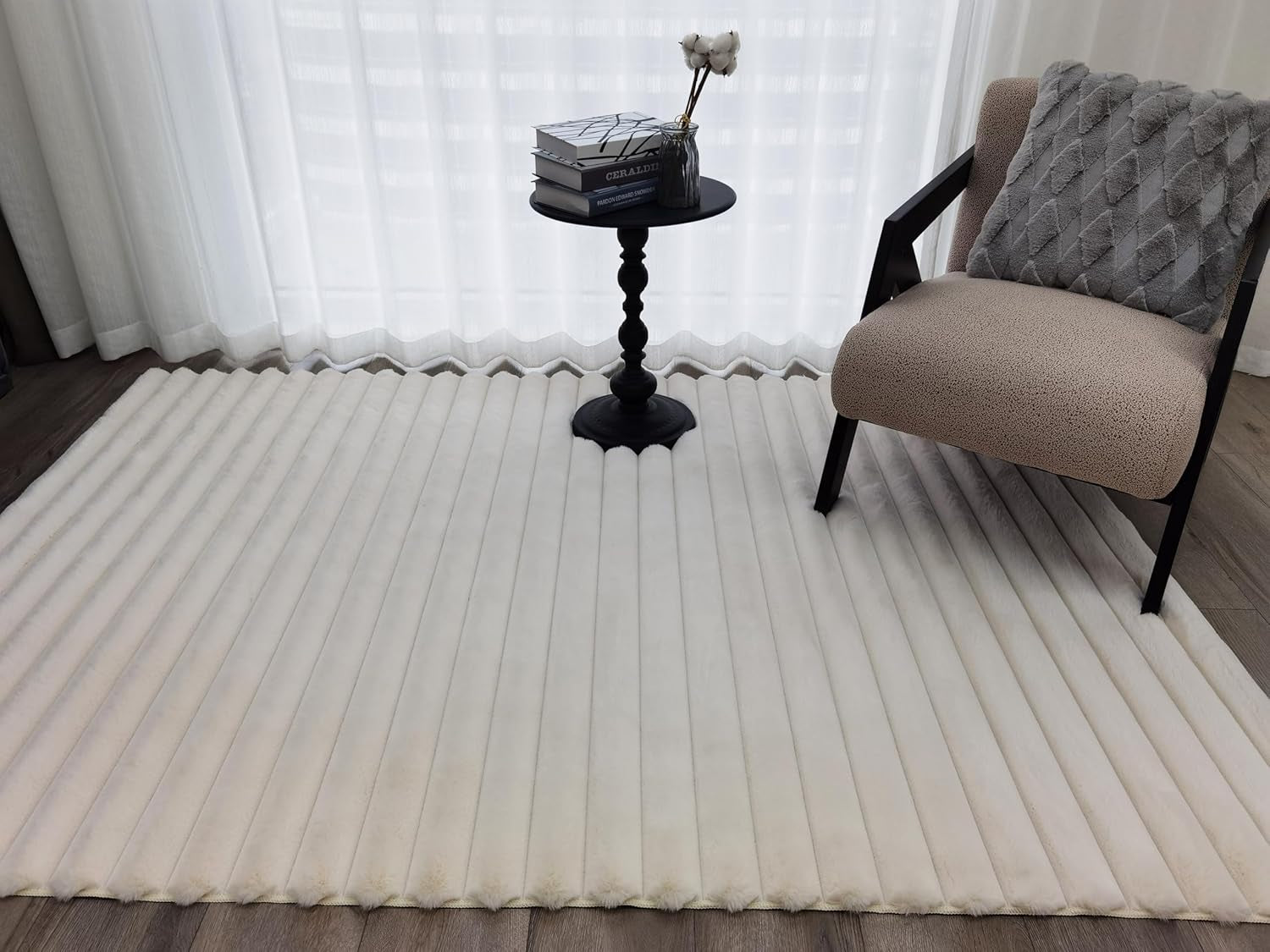 Area Rugs Striped Soft Faux Rabbit Fur Rug 5X7 Becky Beige Plush Carpet Shag Cozy Fluffy Rug Non Slip Rugs, Machine Washable Shaggy Area Rug Bedroom Living Room and Dining Room.