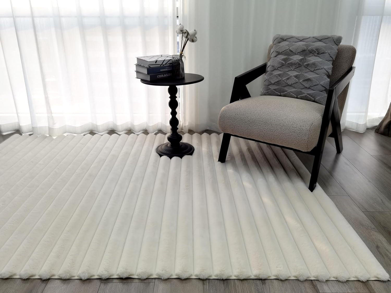 Area Rugs Striped Soft Faux Rabbit Fur Rug 5X7 Becky Beige Plush Carpet Shag Cozy Fluffy Rug Non Slip Rugs, Machine Washable Shaggy Area Rug Bedroom Living Room and Dining Room.