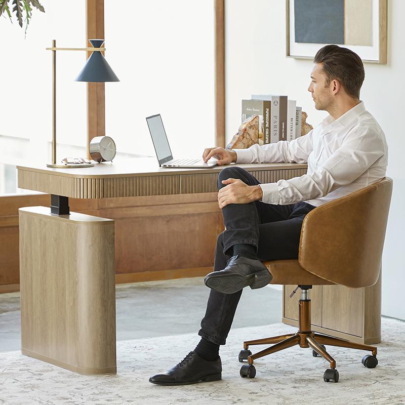 Modern Electric Height-Adjustable Standing Desk | Elegant Luxury by M2D